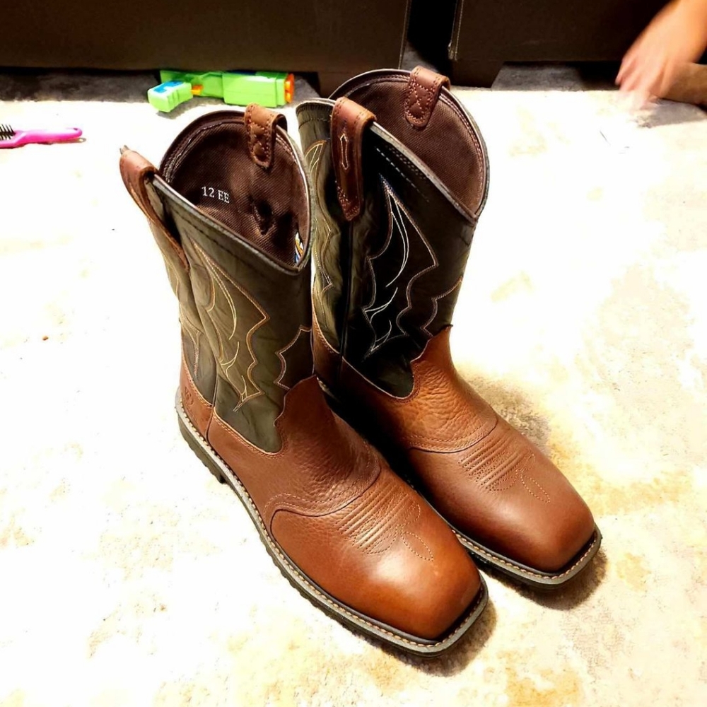 Ariat Rigtek Square Toe Waterproof composite toe work boot